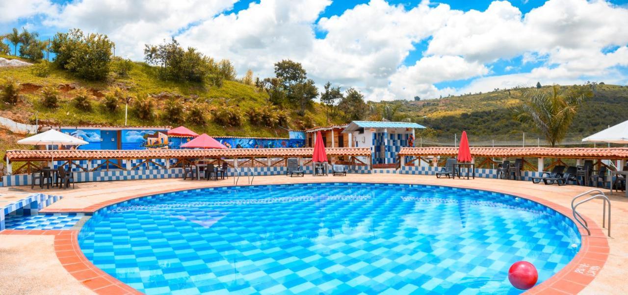 Hotel Verde Menta Сан-Хіль Екстер'єр фото