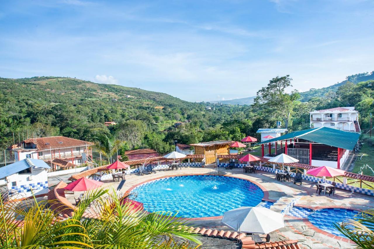 Hotel Verde Menta Сан-Хіль Екстер'єр фото