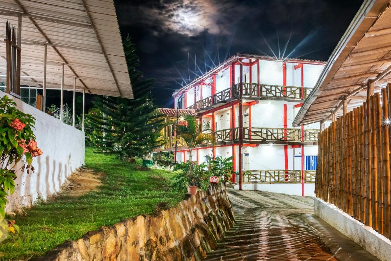 Hotel Verde Menta Сан-Хіль Екстер'єр фото
