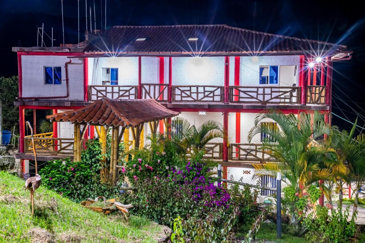 Hotel Verde Menta Сан-Хіль Екстер'єр фото